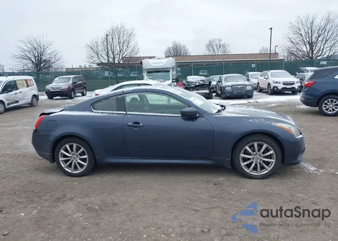 2013 Infiniti G37X из США, поврежденный, VIN JN1CV6EL4DM981021
